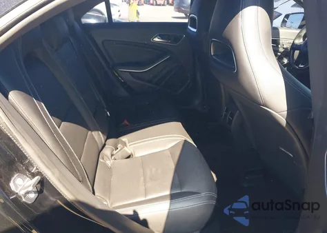 2019 Mercedes-Benz Cla 250 из США, поврежденный, VIN WDDSJ4EB7KN727218